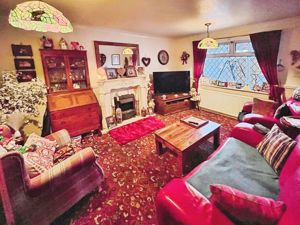 Lounge- click for photo gallery